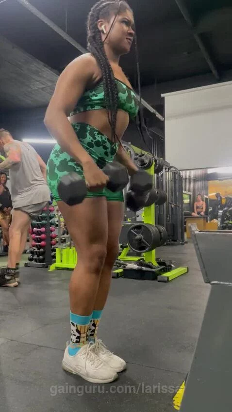 larissa post preview